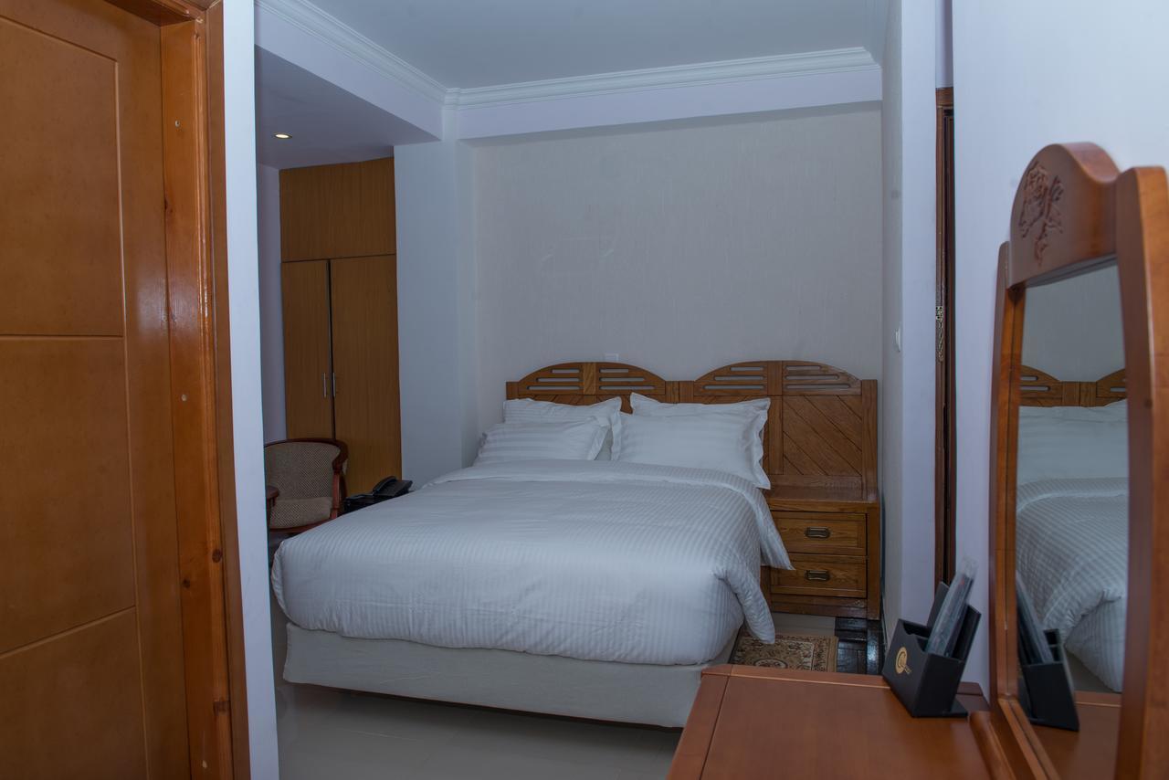 C Fun Addis Hotel Exterior foto